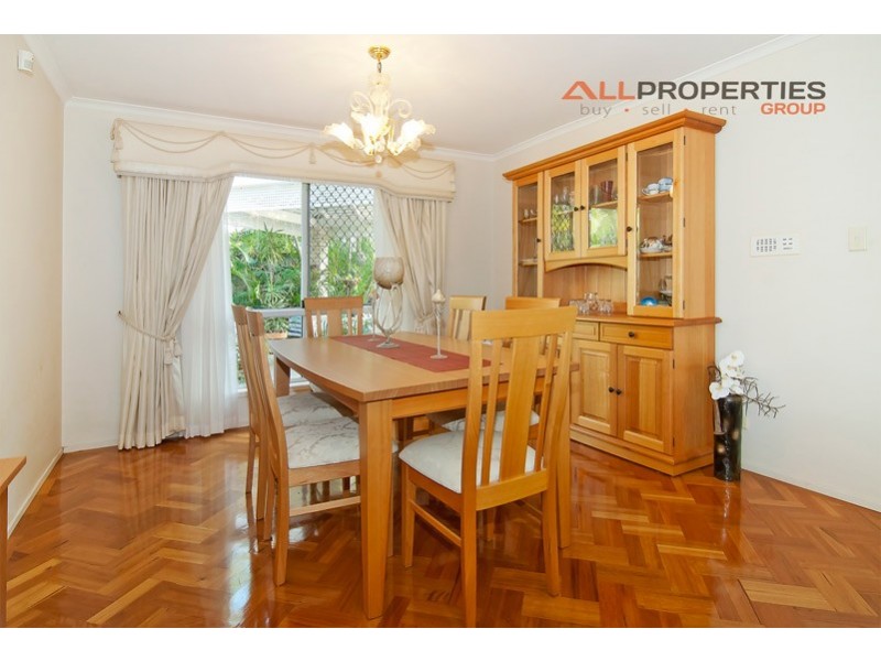 2 Greenstead Way, Forest Lake QLD 4078