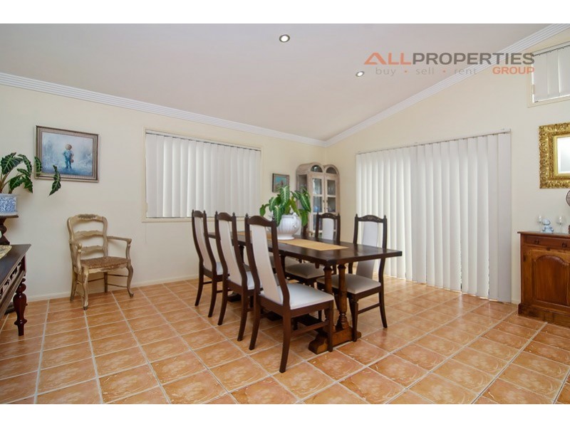 5 Anatini Place, Forest Lake QLD 4078