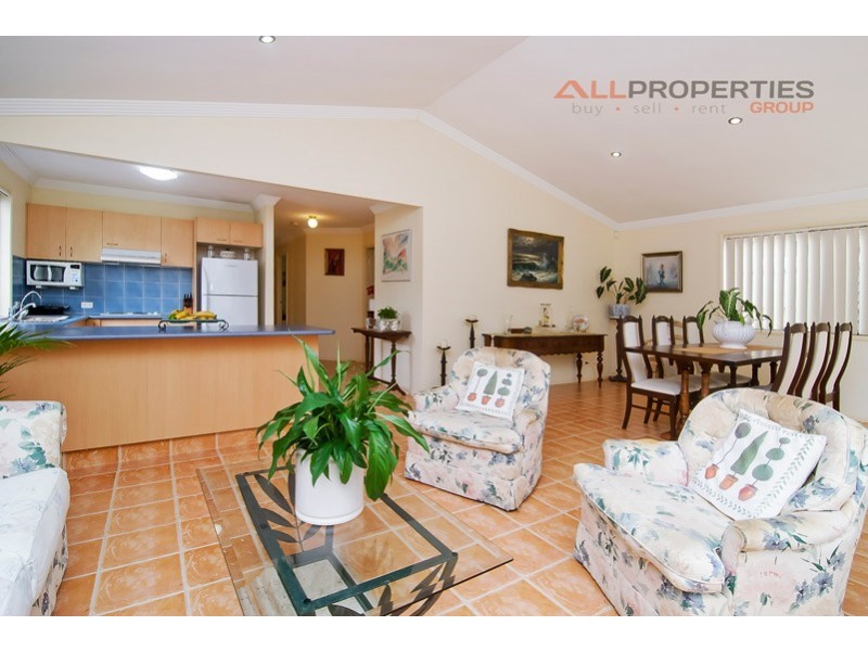 5 Anatini Place, Forest Lake QLD 4078