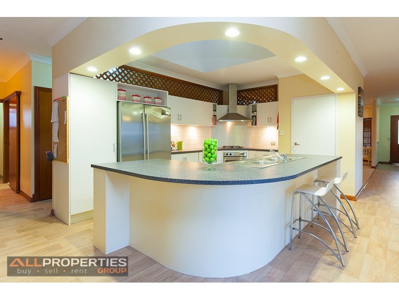 44 Nottingham Court, Forestdale QLD 4118