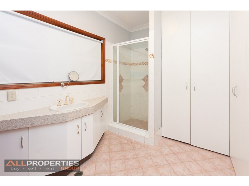 44 Nottingham Court, Forestdale QLD 4118