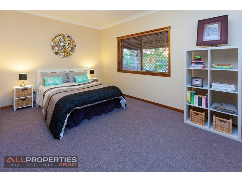 44 Nottingham Court, Forestdale QLD 4118