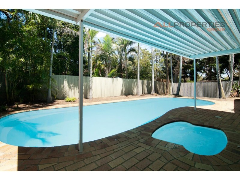 5 Cedar Close, Forest Lake QLD 4078