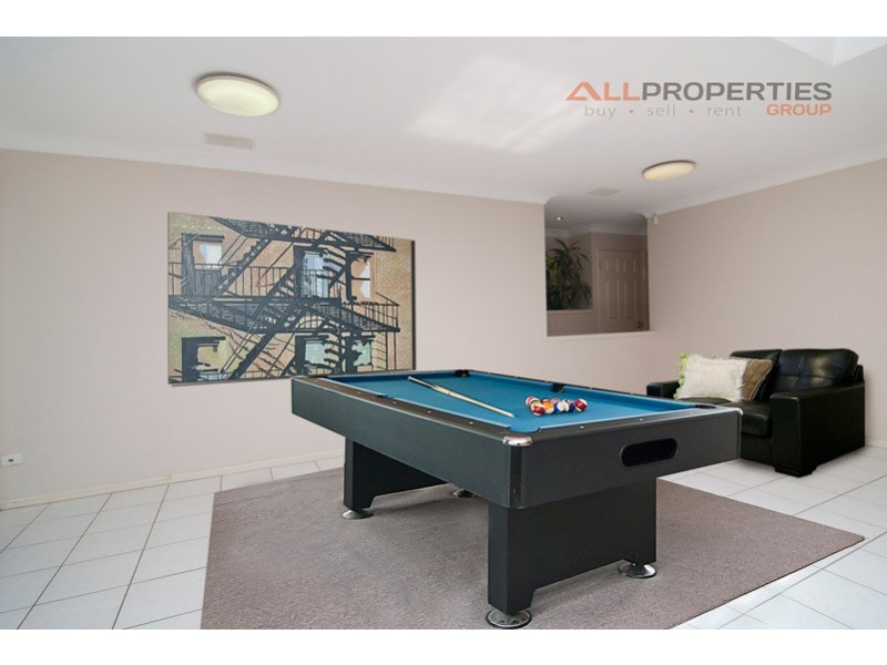 5 Cedar Close, Forest Lake QLD 4078