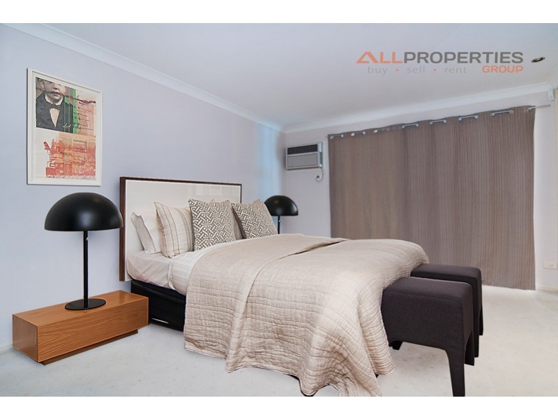 5 Cedar Close, Forest Lake QLD 4078