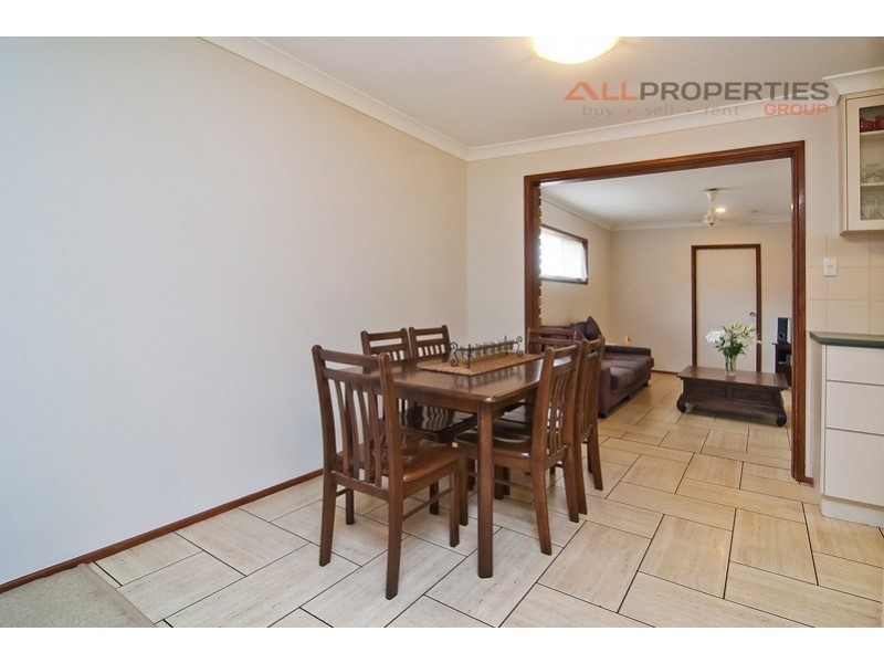 36 REGENCY DRIVE, Regents Park QLD 4118