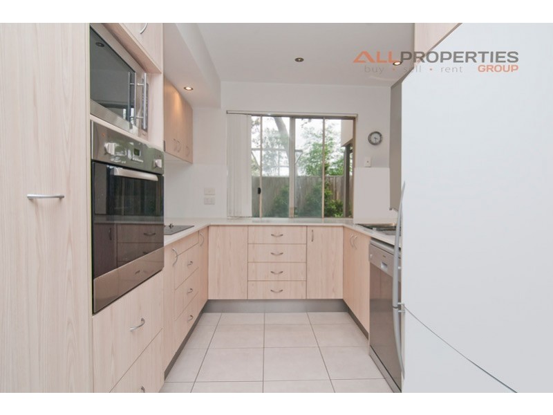 23/158 Woogaroo St, Forest Lake QLD 4078