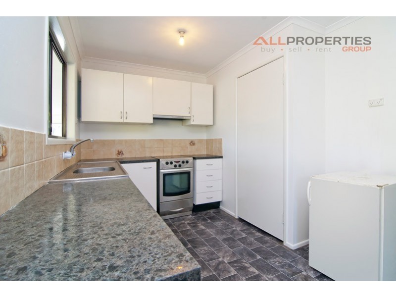 13 Crinum St, Crestmead QLD 4132