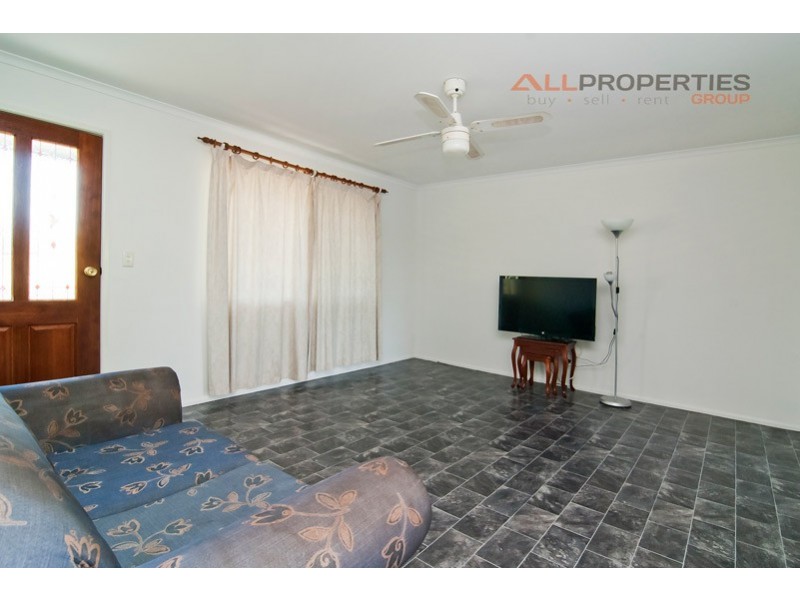 13 Crinum St, Crestmead QLD 4132