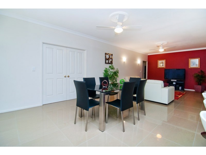 7-11 Vullers Drive, Greenbank QLD 4124