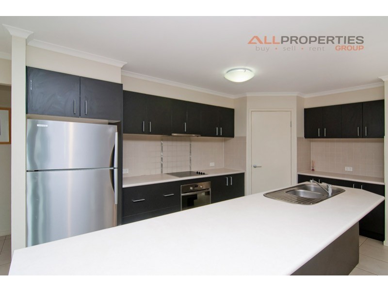 12 Bottlebrush Street, Heathwood QLD 4110