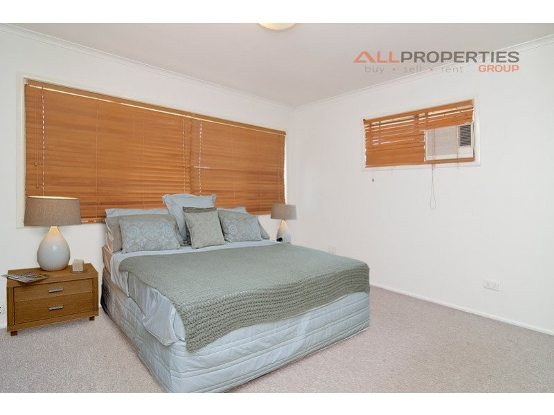 20 Miandetta Street, Mansfield QLD 4122