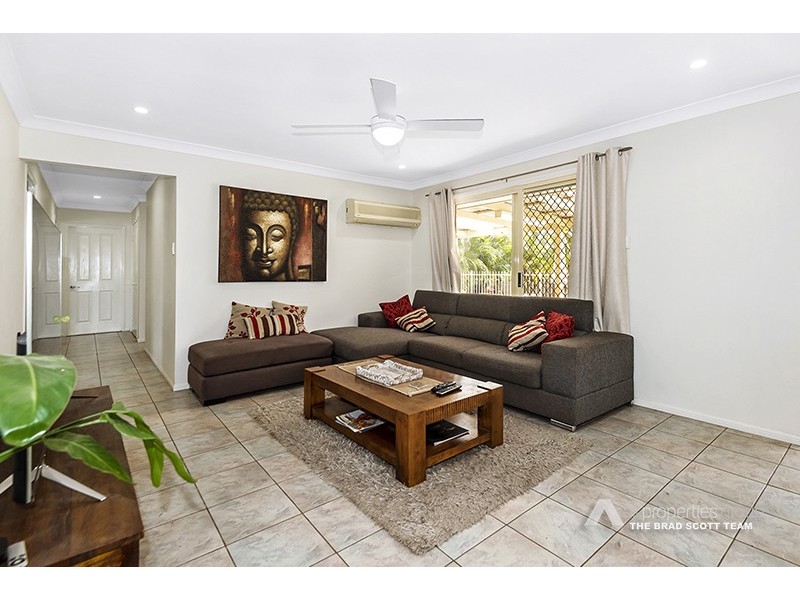 108 Chloe Drive, Munruben QLD 4125