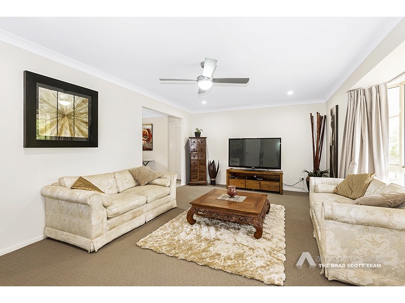 108 Chloe Drive, Munruben QLD 4125