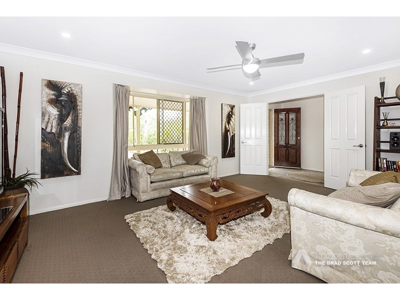 108 Chloe Drive, Munruben QLD 4125