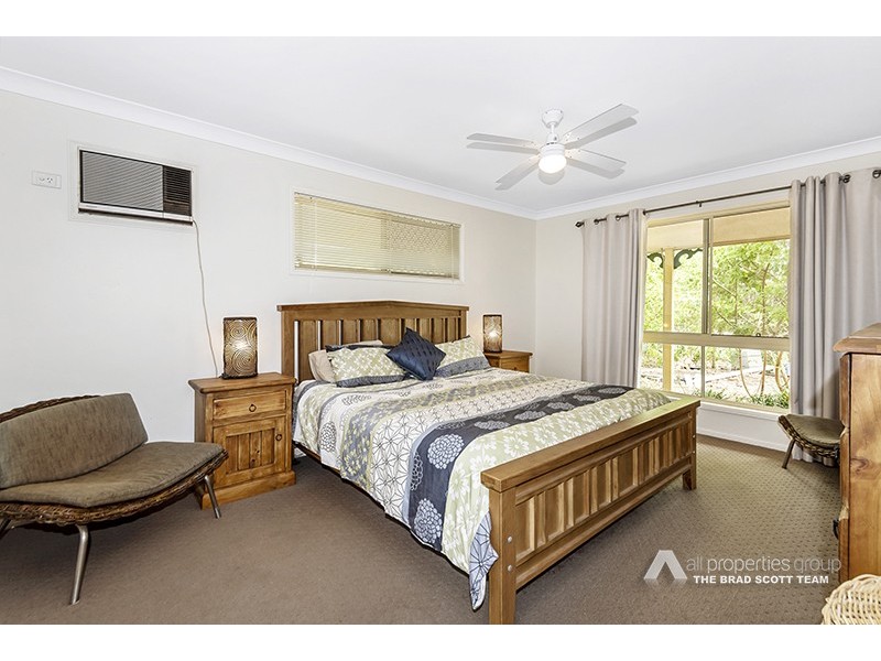 108 Chloe Drive, Munruben QLD 4125