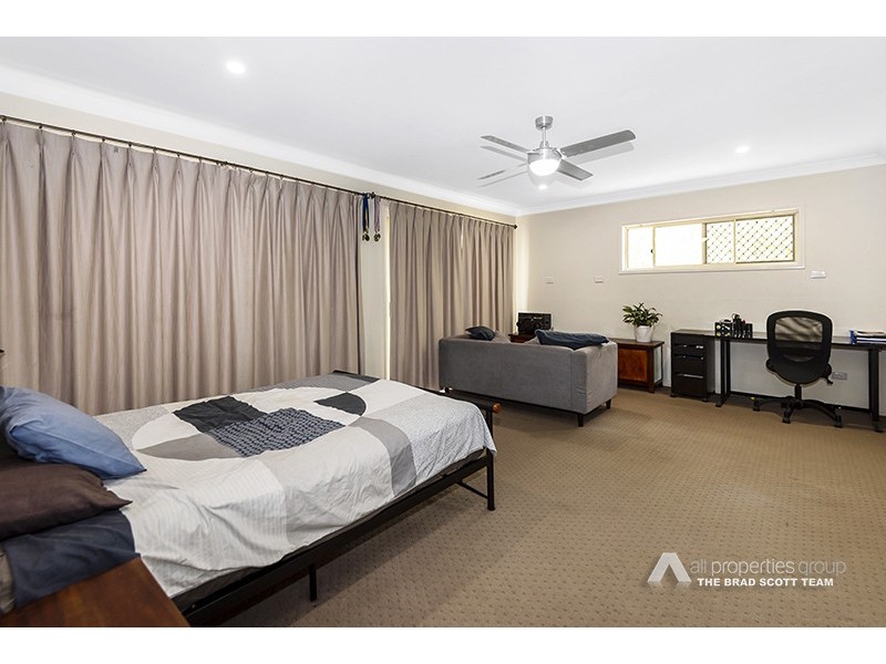 108 Chloe Drive, Munruben QLD 4125