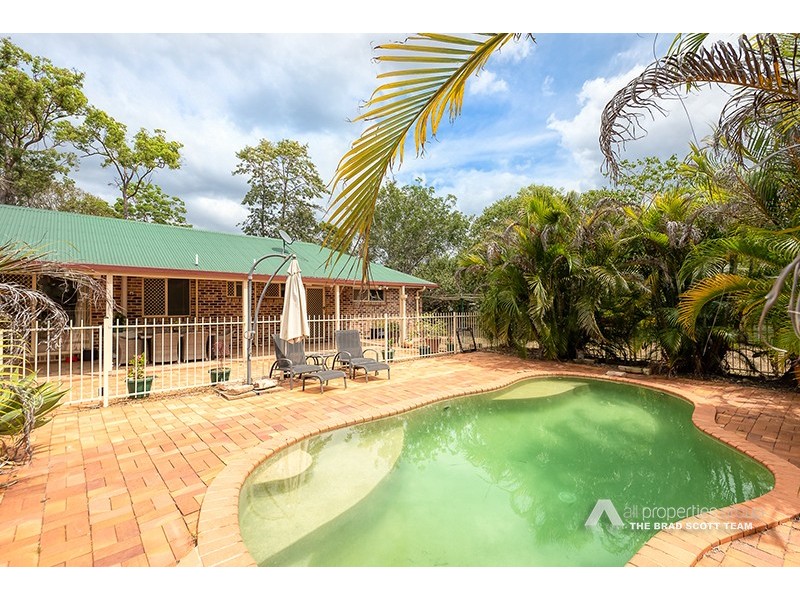 108 Chloe Drive, Munruben QLD 4125