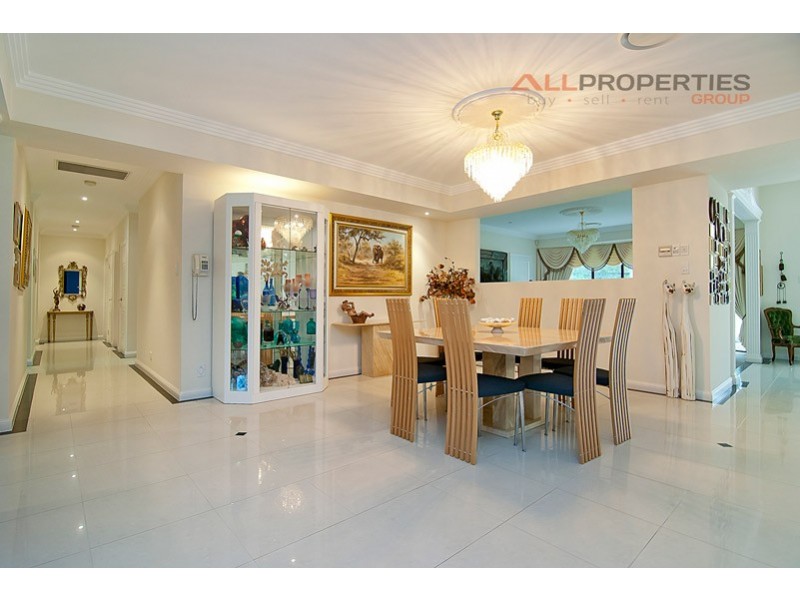 14 Feather Close, Forestdale QLD 4118