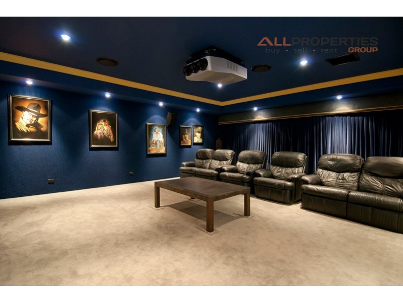 14 Feather Close, Forestdale QLD 4118