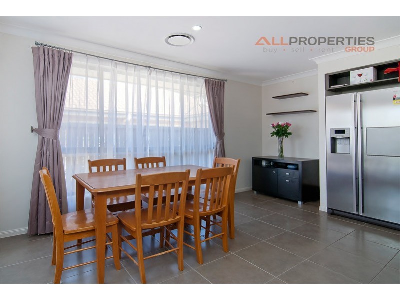 35 Casuarina Circuit, Heathwood QLD 4110