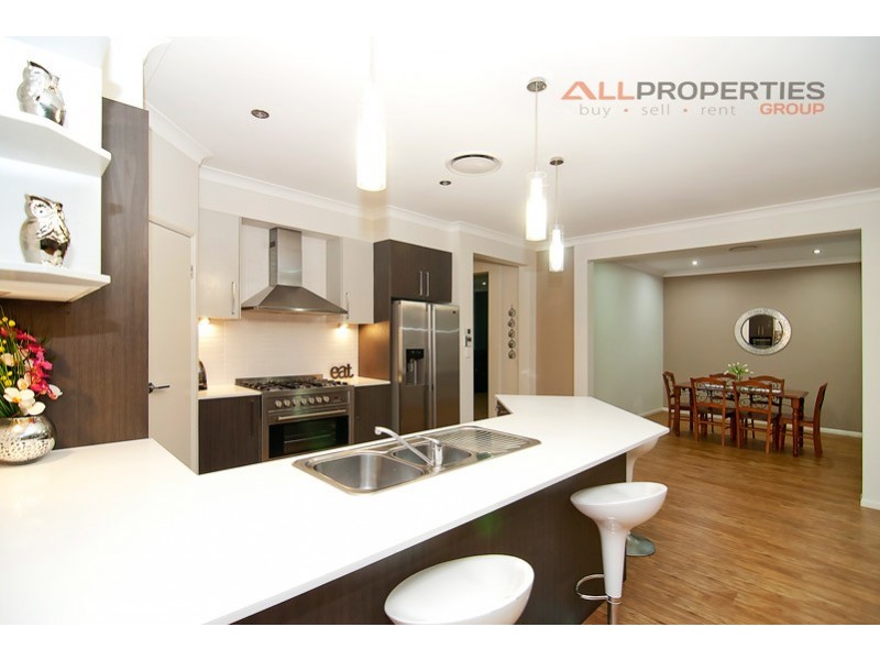 29 Spotted Gum Street, Heathwood QLD 4110