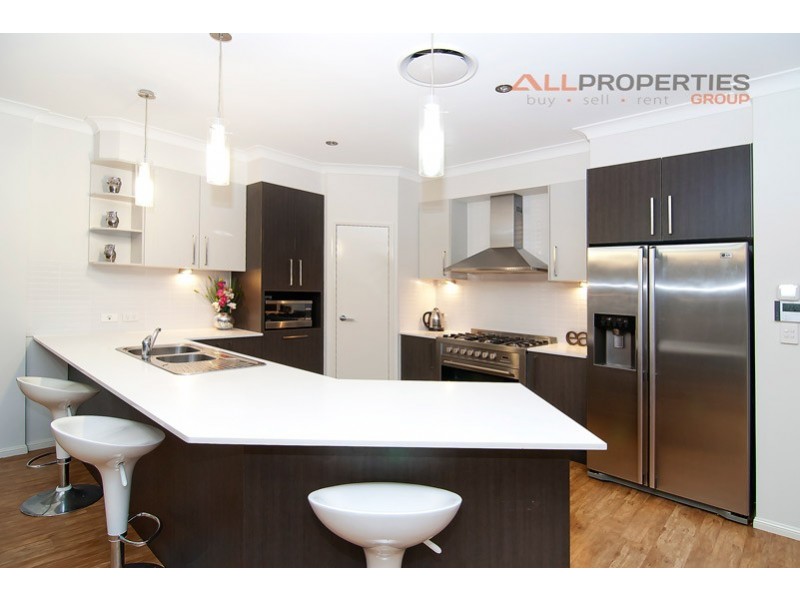 29 Spotted Gum Street, Heathwood QLD 4110