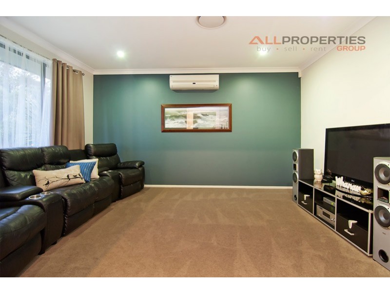 29 Spotted Gum Street, Heathwood QLD 4110