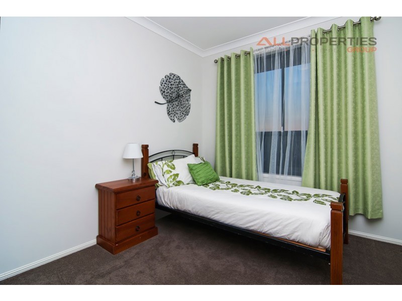 29 Spotted Gum Street, Heathwood QLD 4110