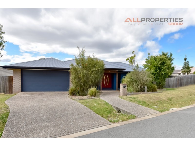 27 Sandalwood Street, Heathwood QLD 4110