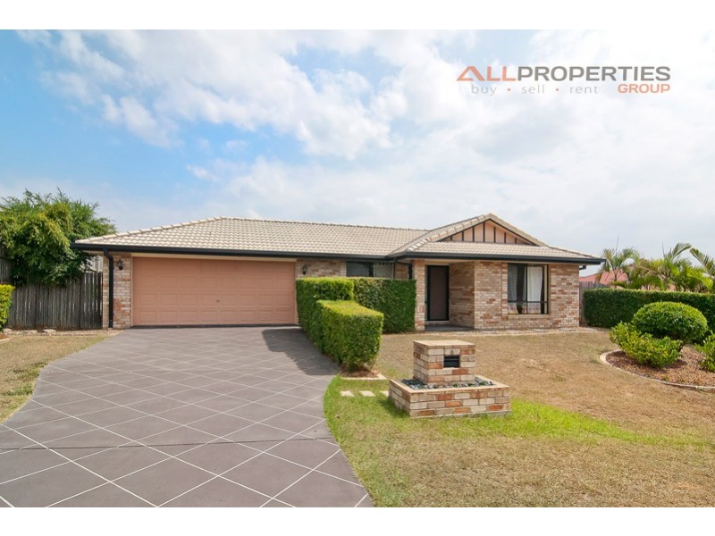 6 CINEAR CT, Regents Park QLD 4118