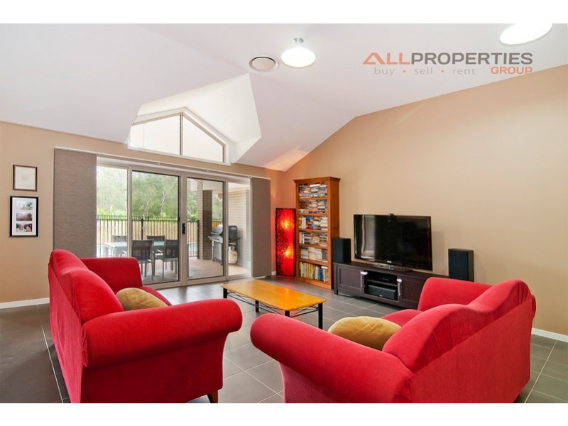 23 Highwood Court, Jimboomba QLD 4280