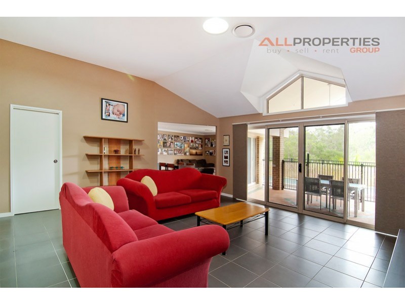 23 Highwood Court, Jimboomba QLD 4280