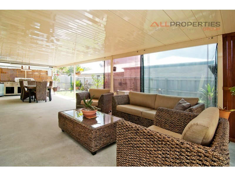 2 Tenielle Street, Boronia Heights QLD 4124