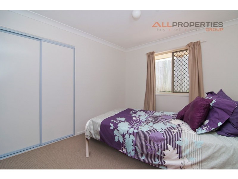 128 Flinders Crescent, Forest Lake QLD 4078