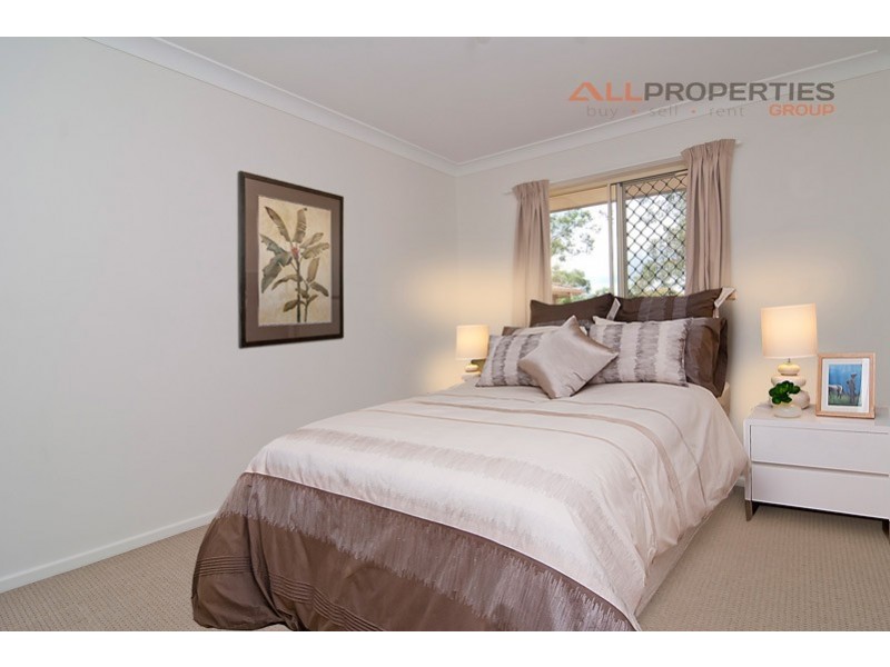 128 Flinders Crescent, Forest Lake QLD 4078