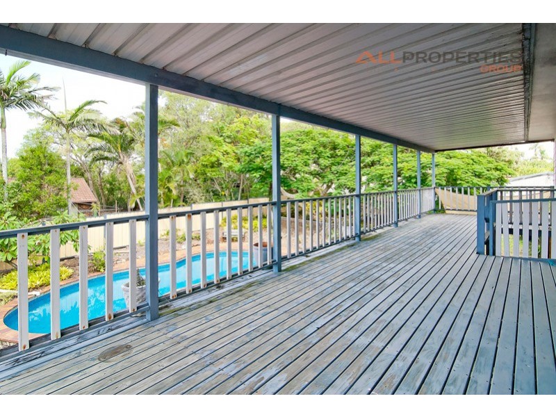 4 LETITIA STREET, Regents Park QLD 4118