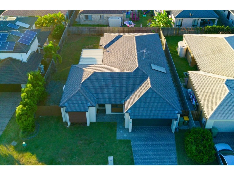 11 Pebbles Ct, Berrinba QLD 4117