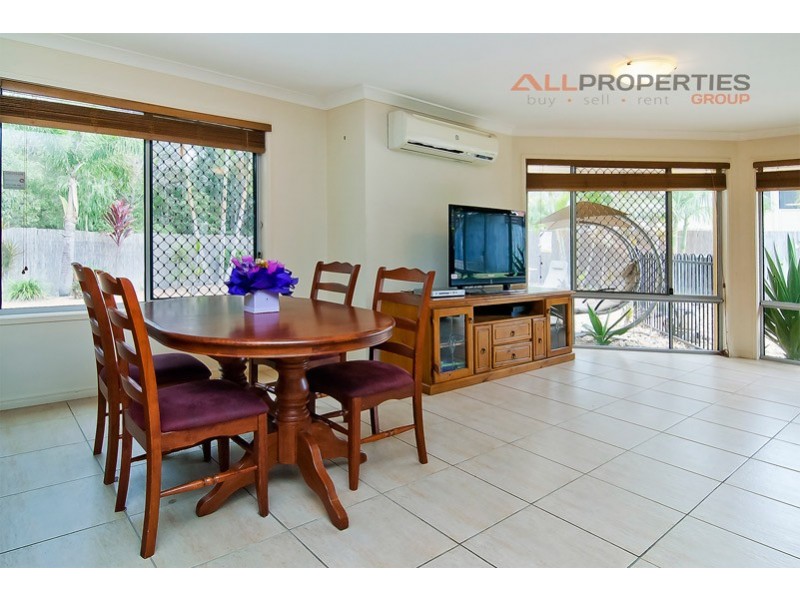 61 Rokeby Drive, Parkinson QLD 4115