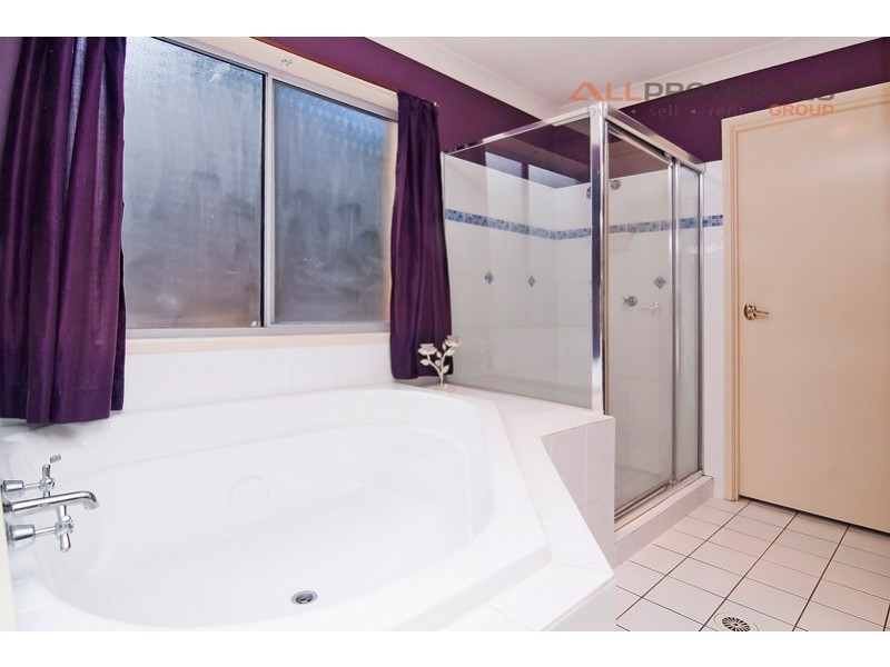 61 Rokeby Drive, Parkinson QLD 4115