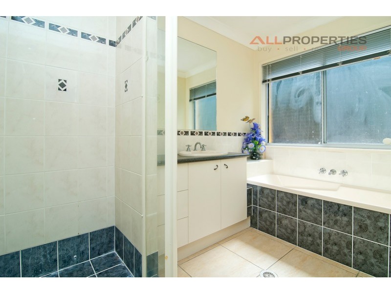 61 Rokeby Drive, Parkinson QLD 4115