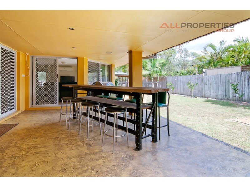 61 Rokeby Drive, Parkinson QLD 4115