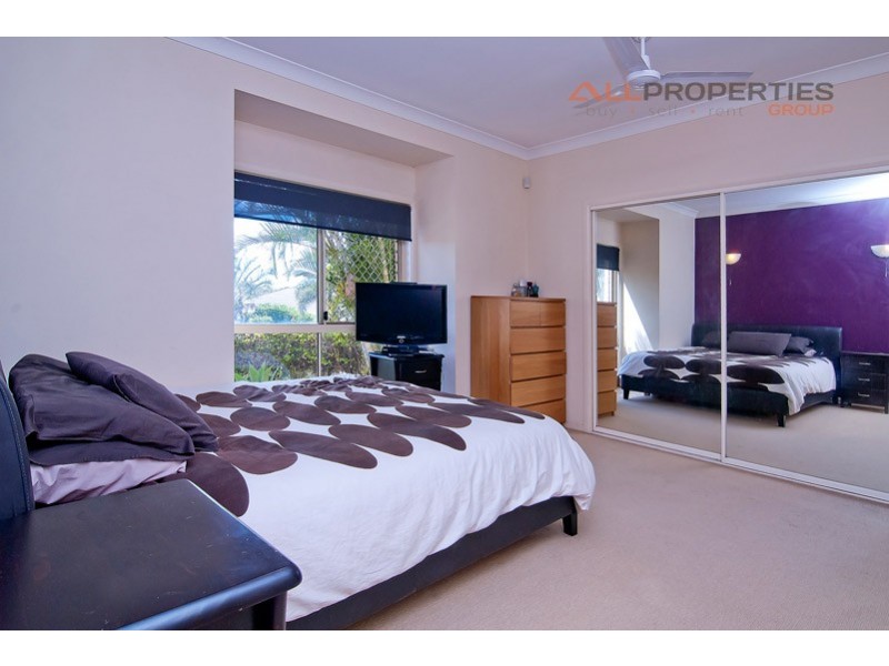 22 Utah Place, Parkinson QLD 4115
