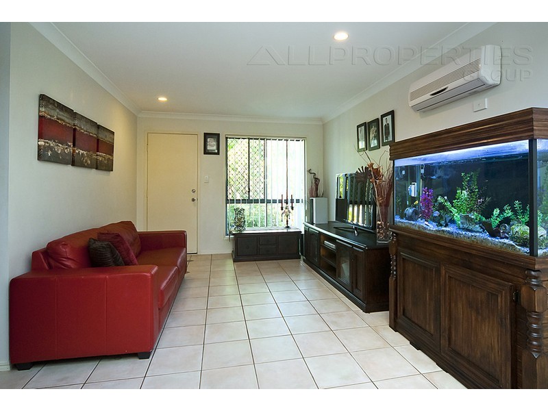 48/130 Jutland Street, Oxley QLD 4075