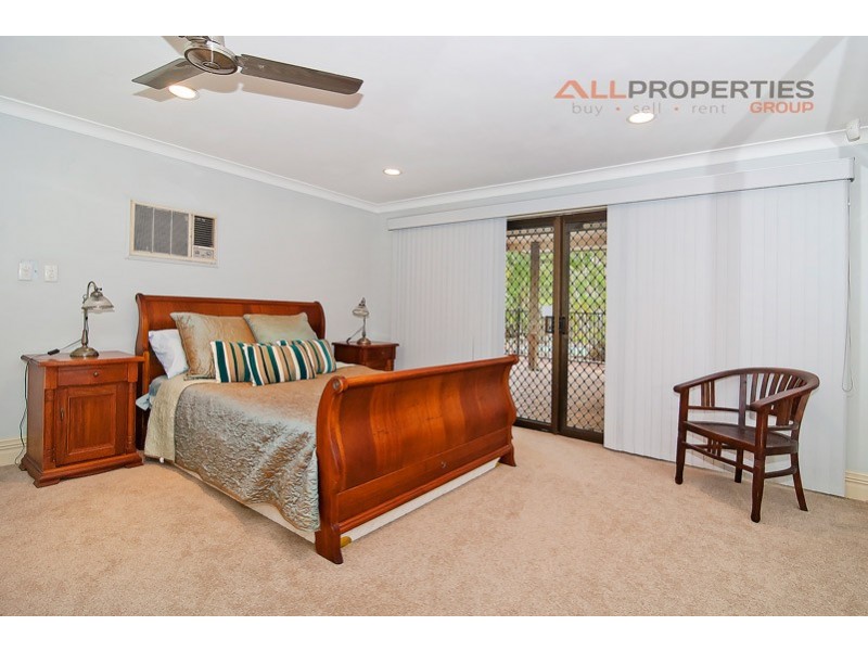 72 Scribner Avenue, Forestdale QLD 4118