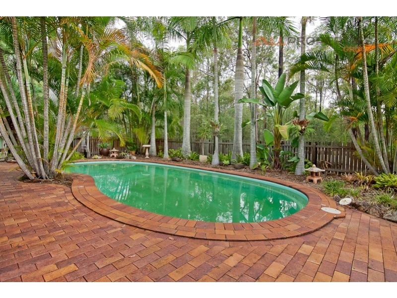 72 Scribner Avenue, Forestdale QLD 4118