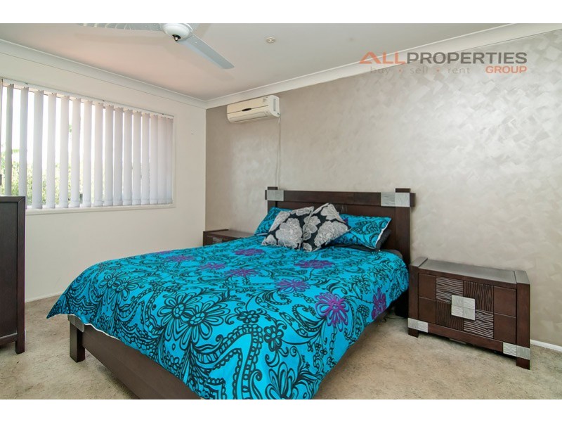 104 Flinders Crescent, Boronia Heights QLD 4124
