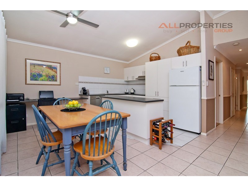 5 Muscovy Place, Forest Lake QLD 4078