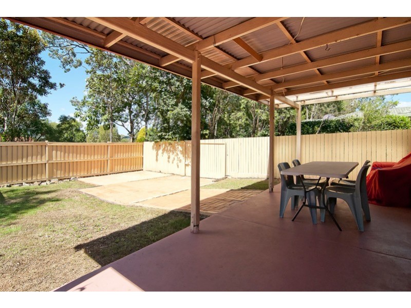 33 Teasel Cr, Forest Lake QLD 4078