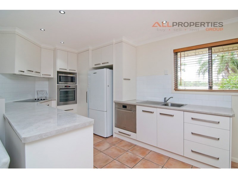 10 HOLMES CT, Browns Plains QLD 4118